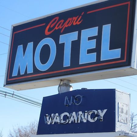 Capri Motel Scottsbluff Eksteriør billede
