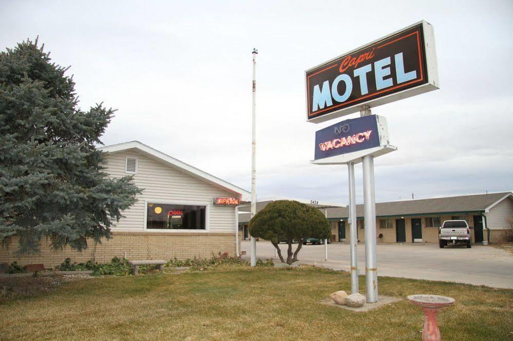Capri Motel Scottsbluff Eksteriør billede