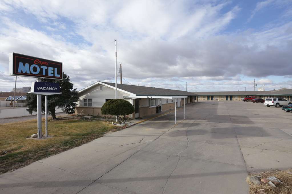 Capri Motel Scottsbluff Eksteriør billede